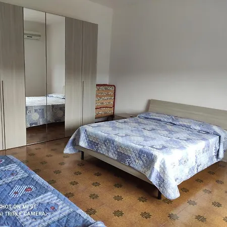 Casa Vacanze L'ulivo Casa de Férias *